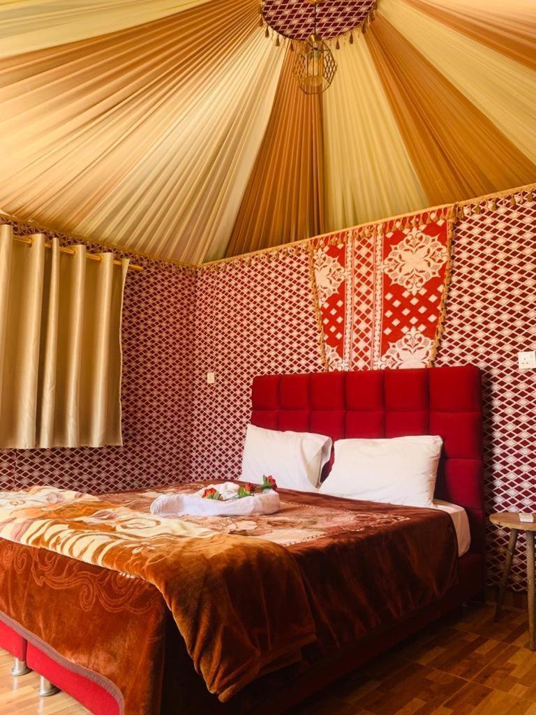 Wadi Rum-Bedouin Tents And Jeep Tours Екстериор снимка