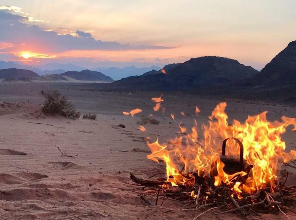Wadi Rum-Bedouin Tents And Jeep Tours Екстериор снимка